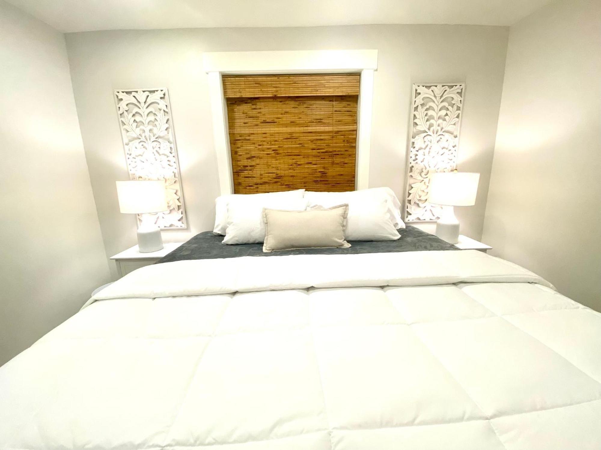 The Raspberry Garden Hotel Rexburg Room photo
